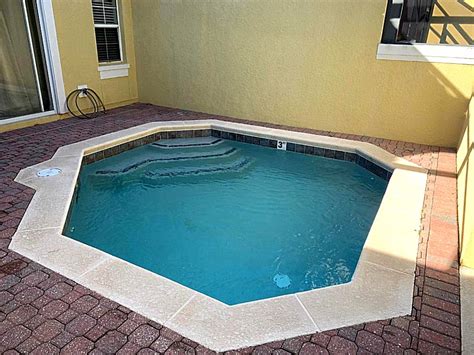 Top 3 Hotels with Private Pool in Kissimmee - Anna's Guide