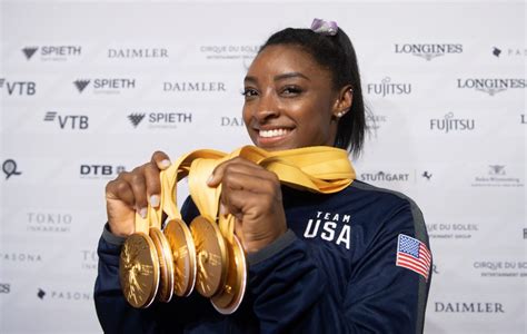 Simone Biles, la gimnasta más laureada en la historia de los mundiales ...