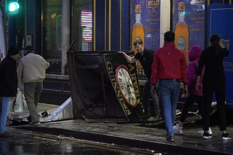 Storm Isha live: 90mph winds batter the UK as thousands are left without power ...United Arab ...