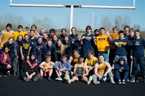 Hillsdale boys track and field embraces the windy weather to take first ...