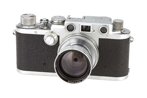 Lot 5 - A Leica IIIf Rangefinder Camera,