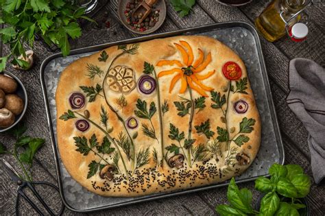 How To Make Focaccia Art With Vegetables and Herbs - Farmers' Almanac - Plan Your Day. Grow Your ...