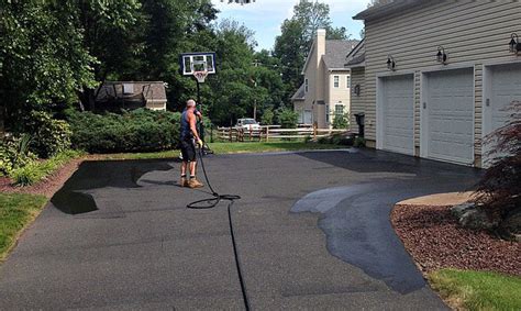 Sealcoating | Schmidt Paving