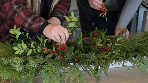 DIY Christmas Garland — Homesteading Family