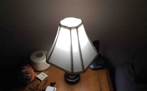 CREE 60w LED Daylight Dimmable Light Bulb Review - Tom's Tek Stop