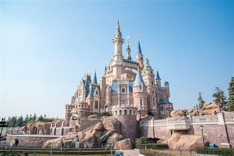 Inside the Shanghai Disney Castle: History, Architecture & Secrets!