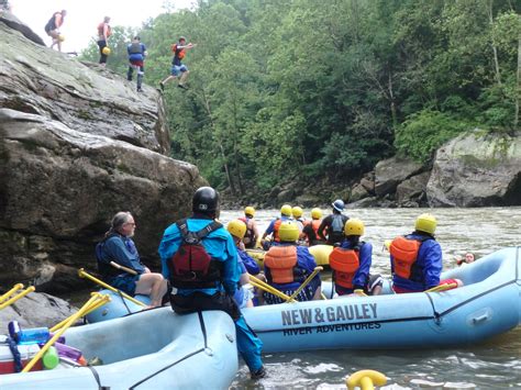 Our Whitewater Rafting Adventure at New River Gorge National Park – Meander With Us