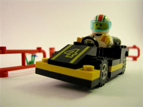 Gratis Afbeeldingen : auto, spel, voertuig, geel, speelgoed-, miniatuur, wedstrijd, Lego ...