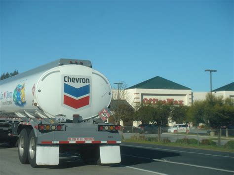 Chevron Logo Truck | Flickr - Photo Sharing!