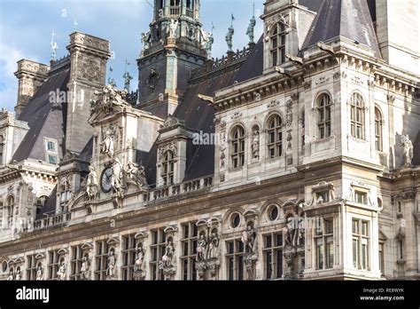 Town hall architecture of Paris, hotel de ville Stock Photo - Alamy