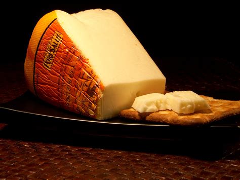 File:Port Salut cheese.jpg - Wikipedia