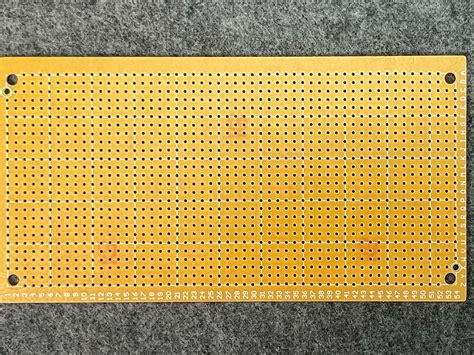 Protoboard Solderable PCB Breadboard / Perfboard, 141mm X 74mm - A23038