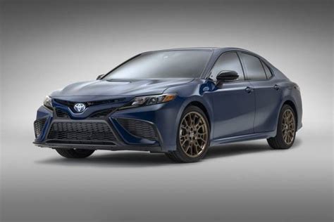 2023 Toyota Camry Hybrid: True Cost to Own | Edmunds