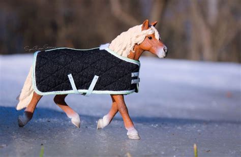 Schleich Model Horse Tack Blanket in 2021 | Horse tack diy, Horse diy, Mini horse tack