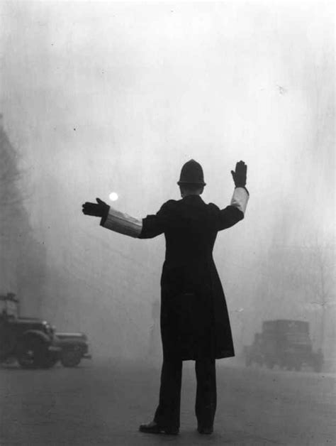 1952: Fleet Street. | Haunting photos, London fog, Black and white photographs