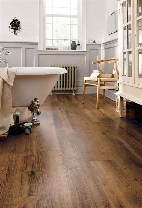 Know The Benefits Of Laminate Flooring In Bathroom