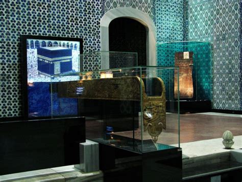 Holy Relics of Prophet Mohammed in Topkapi Palace | Grand Sirkeci Hotel