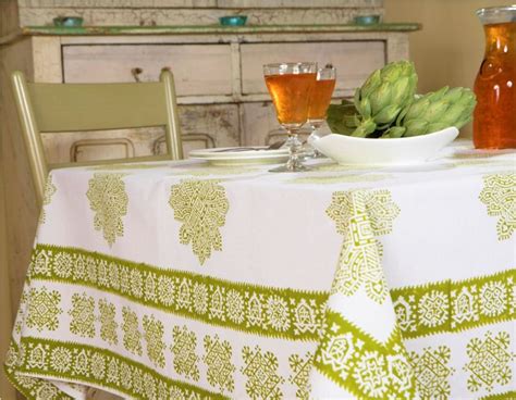 Vintage French Table Linens Design Idea | French table linens, Table linens, French country ...