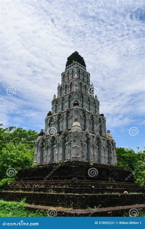 Buddha relics stock image. Image of outdoors, cloud, architecture - 57892231