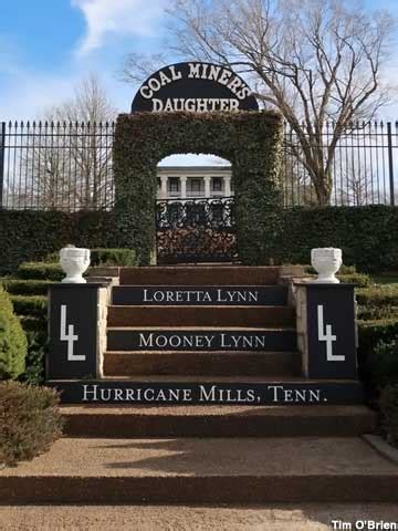 Hurricane Mills, TN - Loretta Lynn's Ranch and Museum