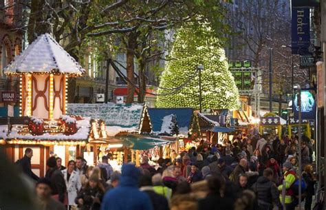 Birmingham Christmas market still on despite woes - BBC News