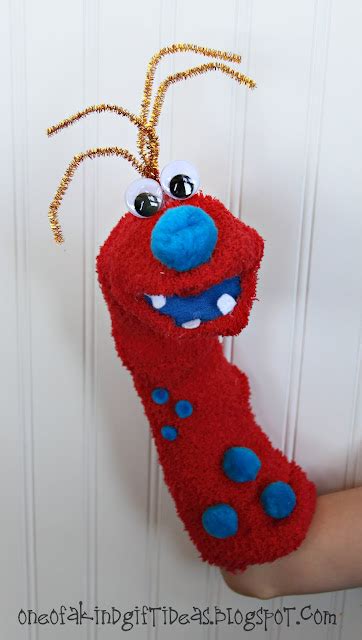 One of a Kind: "I See a Monster" Sock Puppets!