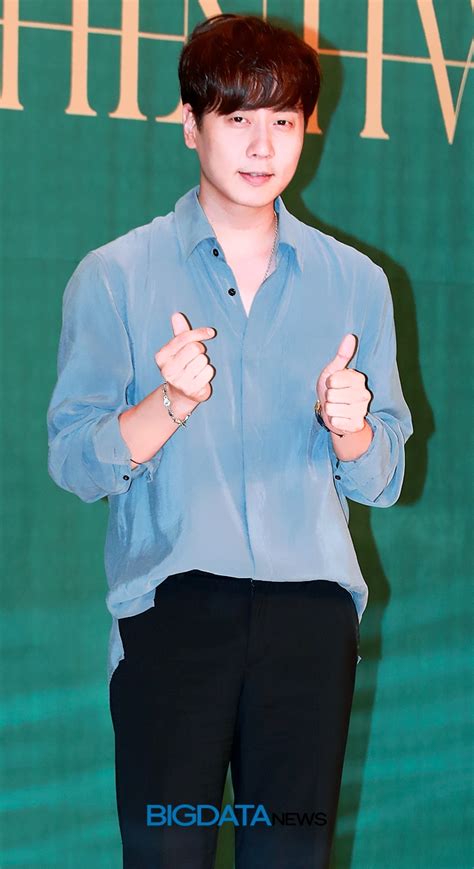 Shinhwa TWENTY press conference 20180828 - Media Pics - Shinhwa Photo ...