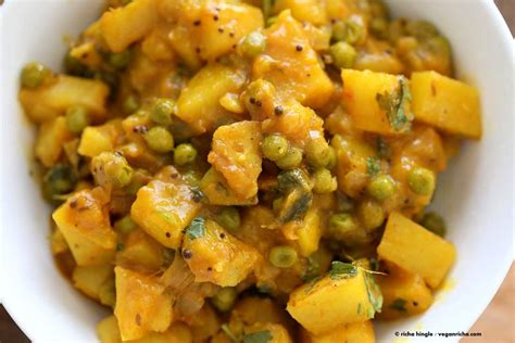 Vegan Bombay Potatoes and Peas | http://VeganRicha.com Easy Indian ...