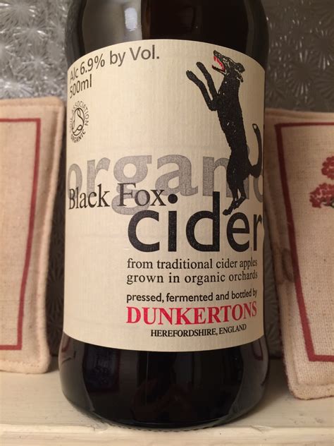 Along Came a Cider: Cider Review: Dunkerton's Black Fox and Old Hill Cidermaker's Barrel