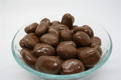 Milk Raisins – Candy Cottage Ltd