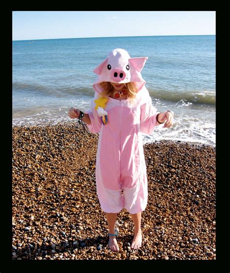 Pig costume idea, Lily/Halloween | Animal costumes, Pig costumes, Animals