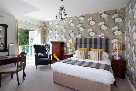 Cornwall luxury hotels - Superior room at Carbis Bay