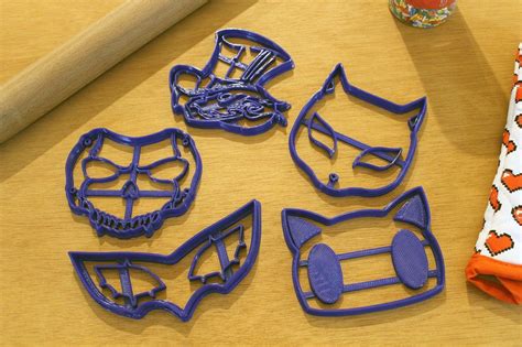 Persona 5 Joker Mask Cookie Cutters - Phantom Thieves Masks - Ryuji, A – LootCaveCo