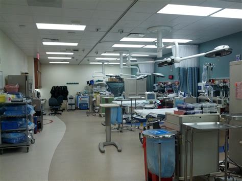 File:Scripps Mercy Hospital Trauma Room.jpg - Wikimedia Commons