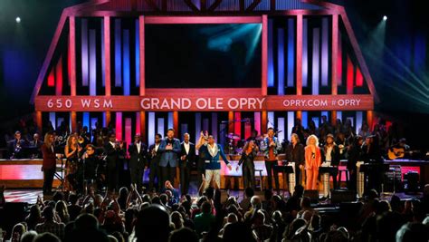 Friday Night Grand Ole Opry Performances Returning, Expand Two Hours | iHeartRadio