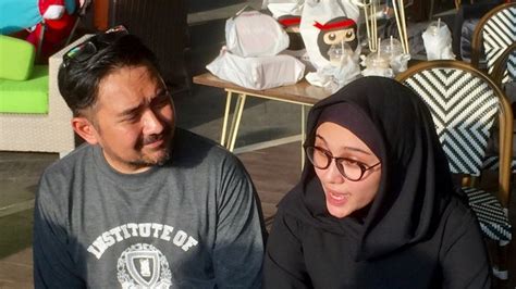 Zee Zee Shahab Kurangi Aktivitas di Dunia Hiburan Setelah Anak Kedua Lahir - TribunNews.com