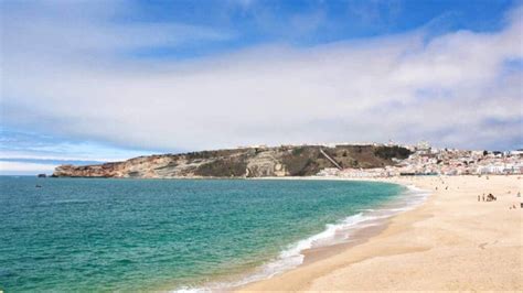 16 Amazing Beaches in Portugal You Shouldn't Miss