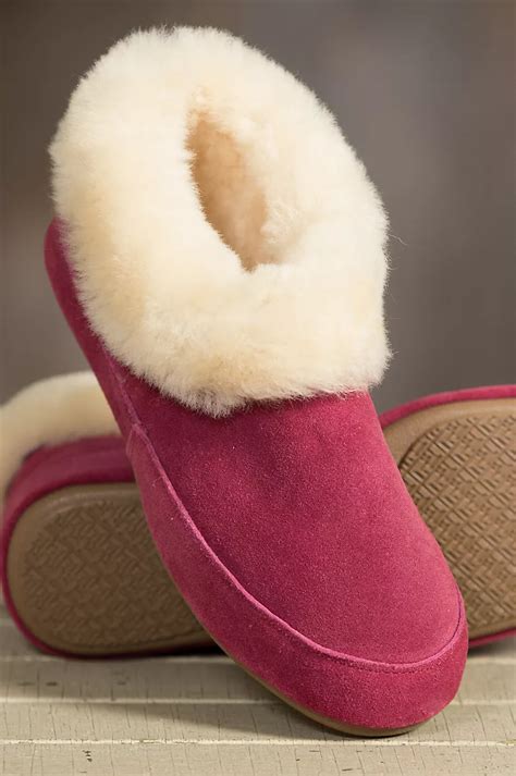 Women's Overland Classic Sheepskin Slippers | Overland