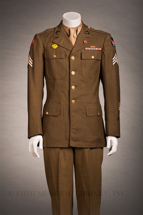 Pin by Fern on Commission ideas | Air force dress uniform, Forces outfit, Air force dress