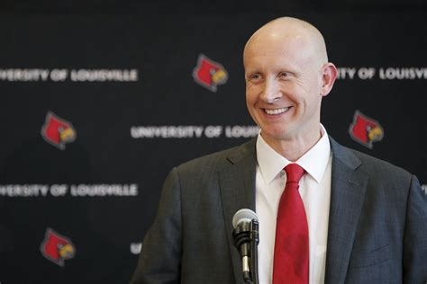 Louisville officially introduces Chris Mack as new men’s basketball coach - Card Chronicle