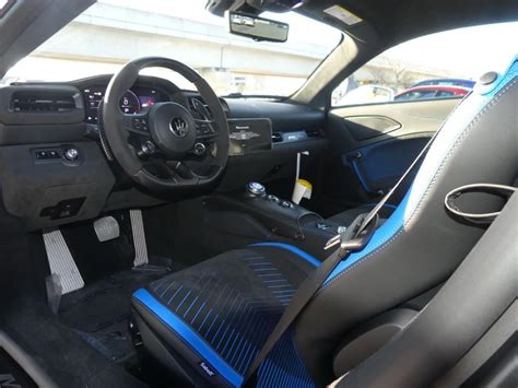 Maserati MC20 Interior Pics : r/WheelDeals