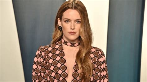 Riley Keough Gets Large Tattoo in Late Brother Benjamin’s Honor: Pic | kvue.com