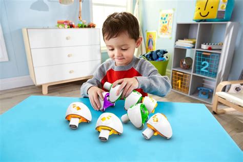 Our Favorite STEM Toys for Preschoolers - MomTrends