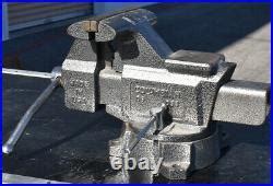 Columbian Heavy Duty D6 6 ½ Jaws Anvil Swivel Base Bench Vise Made U. S. A