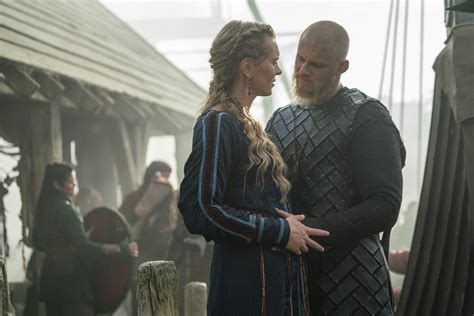 6x03 - Ghosts, Gods and Running Dogs - Bjorn and Gunnhild - Vikings (TV Series) Photo (43682016 ...