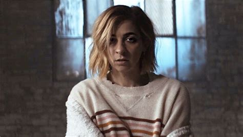 Medicate by Gabbie Hanna (Music video, Contemporary R&B): Reviews ...