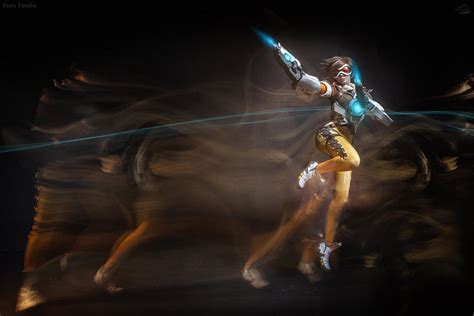 Overwatch - Tracer Cosplay by fenixfatalist on DeviantArt