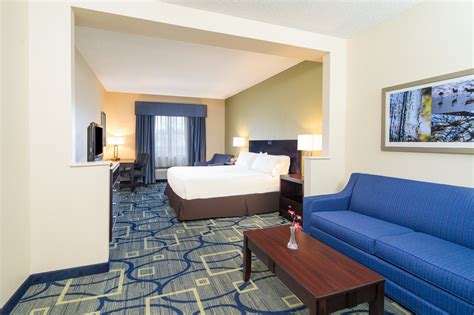 HOLIDAY INN EXPRESS & SUITES EASTON AN IHG HOTEL (Easton, Pensilvanya ...