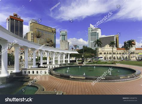 325 Dataran Merdeka Night Images, Stock Photos & Vectors | Shutterstock