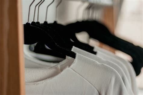 Tips To Dry Clothes Faster Indoors